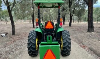 Tracteur John Deere 4310 complet