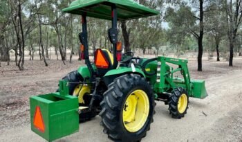 Tracteur John Deere 4310 complet